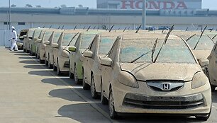 Potvynio sugadinti &bdquo;Honda&ldquo; automobiliai bus sunaikinti
