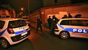 Specialios operacijos metu policija užblokavo aplinkinės gatvės