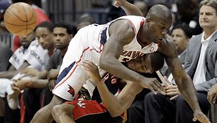 Ivan Johnson ir Benas Uzohas