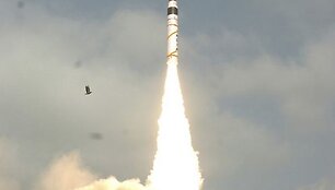 &bdquo;Agni V&ldquo; balistinės raketos startas