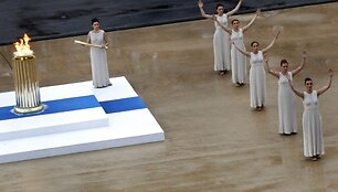 Deglo perdavimo ceremonija
