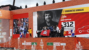 benediktas-vanagas-ant-dakaro-podiumo-primine-ziurovams-kas-jo-naujasis-sturmanas