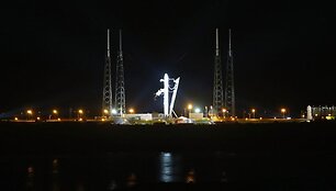 &bdquo;SpaceX&ldquo; raketos pakilimas