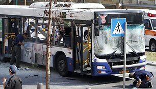 Autobusas po sprogimo Tel Avive