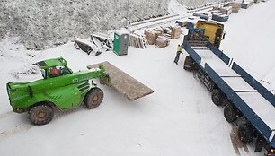 Vakarinio aplinkkelio statybų vietoje
