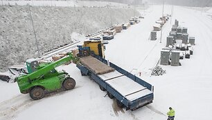 Vakarinio aplinkkelio statybų vietoje