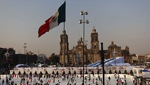 Žiemos parkas Zocalo aik&scaron;tėje