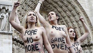 „Femen“ aktyvisčių protestas Prancūzijoje