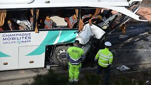 Prahoje sudužęs autobusas