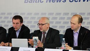 Martynas Kriaučiūnas, Dainius Povalkis ir Sergejus Muravjovas