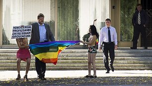 &bdquo;Femen&ldquo; protestas Stokholme