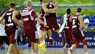 Latvijos krep&scaron;ininkai džiaugiasi pergale