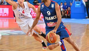 Nemanja Nedovičius ir Tony Parkeris