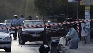 Bombos sprogimo vietoje dirba ekspertai.