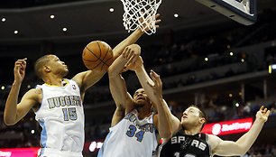 Anthony Randolphas, JaVale McGee ir Aronas Baynesas