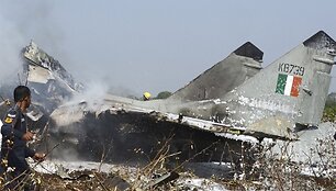 Sudužęs Indijos oro pajėgų MiG-29 naikintuvas