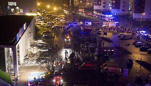 Rygoje įgriuvo &bdquo;Maxima&ldquo; prekybos centro stogas