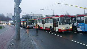 Autobuso ir troleibuso avarija Vilniuje