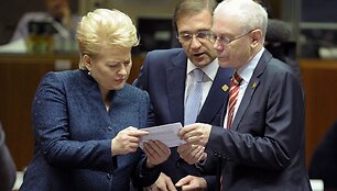 Lietuvos prezidentė Dalia Grybauskaitė, Portugalijos ministras pirmininkas Pedro Passos Coelho ir Europos Sąjungos prezidentas Hermanas van Rompuy