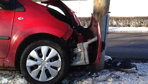 &bdquo;Citroen&ldquo; avarija Geležinio Vilko gatvėje, Vilniuje
