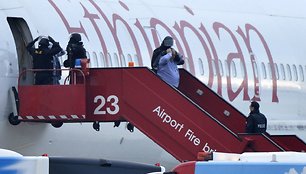 Išlaipinami „Ethiopian Airlines“ keleiviai
