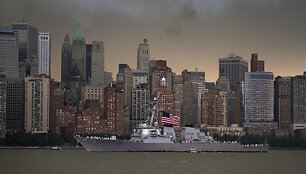 JAV karinis laivas &bdquo;USS Donald Cook&ldquo; Niujorke.