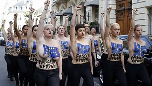 „Femen“ aktyvistės Prancūzijoje