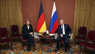 Vokietijos kanclere Angela Merkel ir Rusijos prezidentas Vladimiras Putinas