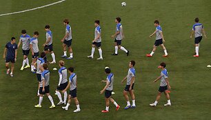 Pietų Korėjos futbolininkų ap&scaron;ilimas prie&scaron; rungtynės su Rusijos rinktine