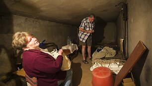 Slovjanske žmonės slepiasi daugiabučio rusyje