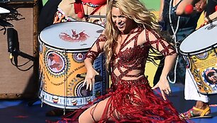 Shakira Pasaulio futbolo čempionato uždarymo ceremonijoje