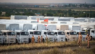 Rusijos &bdquo;humanitarinės pagalbos&ldquo; sunkvežimiai