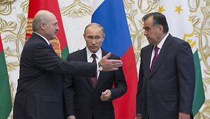 Aliaksandras Luka&scaron;enka, Vladimiras Putinas ir Emomali Rahmonas