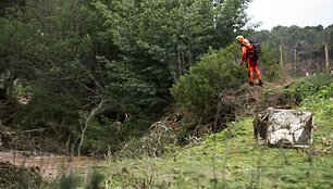 Gelbėtojai ieško dingusių žmonių