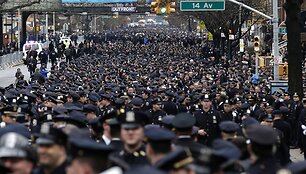 Policininko laidotuvių ceremonija Niujorke