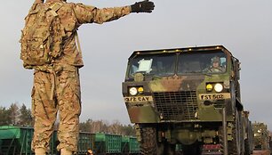 JAV karinio transporto atvykimas