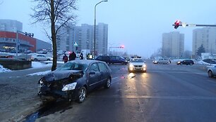 Avarija Statybininkų-Liki&scaron;kėlių gatvių sankryžoje, Alytuje