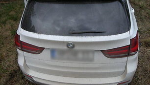 Nuo kelio nuvažiavęs BMW X5