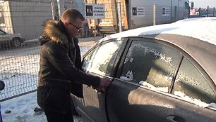 Pri&scaron;alę automobilio durelės