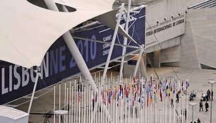 Nato &scaron;alių narių vėliavos