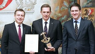 Apdovanojimų ceremonijoje