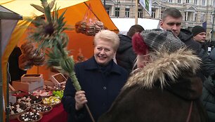 dalia-grybauskaite-apsilanke-tradicineje-vilniaus-kaziuko-mugeje