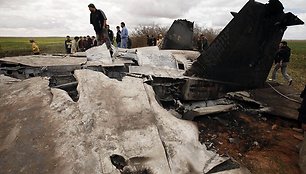 Libijoje sudužęs F-15E „Strike Eagle“ naikintuvas