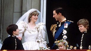 Britanijos princas Charlesas ir Diana vestuvių dieną