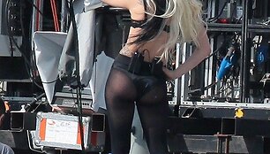 Lady Gaga repeticijoje prie&scaron; koncertą