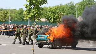 Civilinės saugos pratybų akimirkos