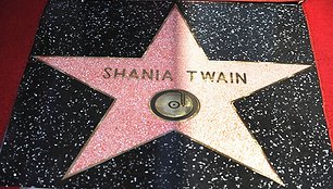 Shanios Twain žvaigždė Holivudo šlovės alėjoje