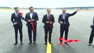 atnaujinto-vilniaus-oro-uosto-kilimo-ir-tupimo-tako-atidarymas