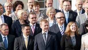 Lietuvos diplomatinių atstovybių vadovai