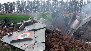 Nukritęs Indijos oro pajėgų naikintuvas MiG-21